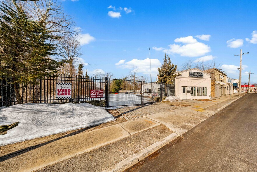 More Photos Of 1849 New York Ave, Huntington Station Land For Sale