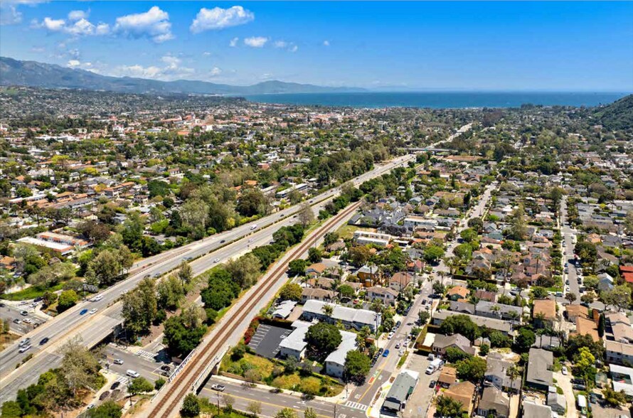 More Photos Of 1924 San Pascual St, Santa Barbara Apartments For Sale