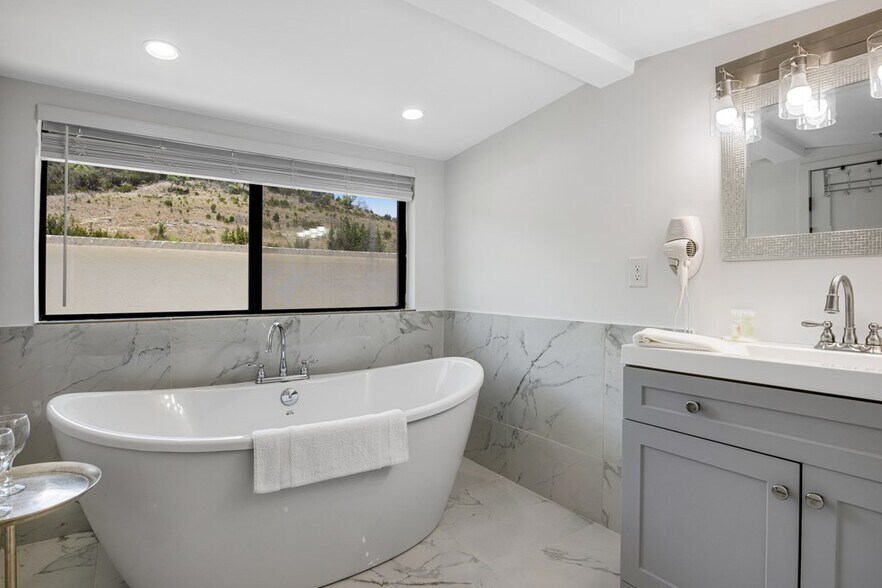 More Photos Of 2565 N State Highway 16, Fredericksburg Specialty For Sale