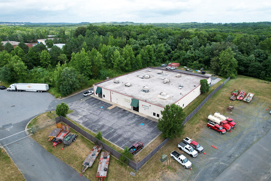 Primary Photo Of 1301 Governor Ct, Abingdon Warehouse For Sale