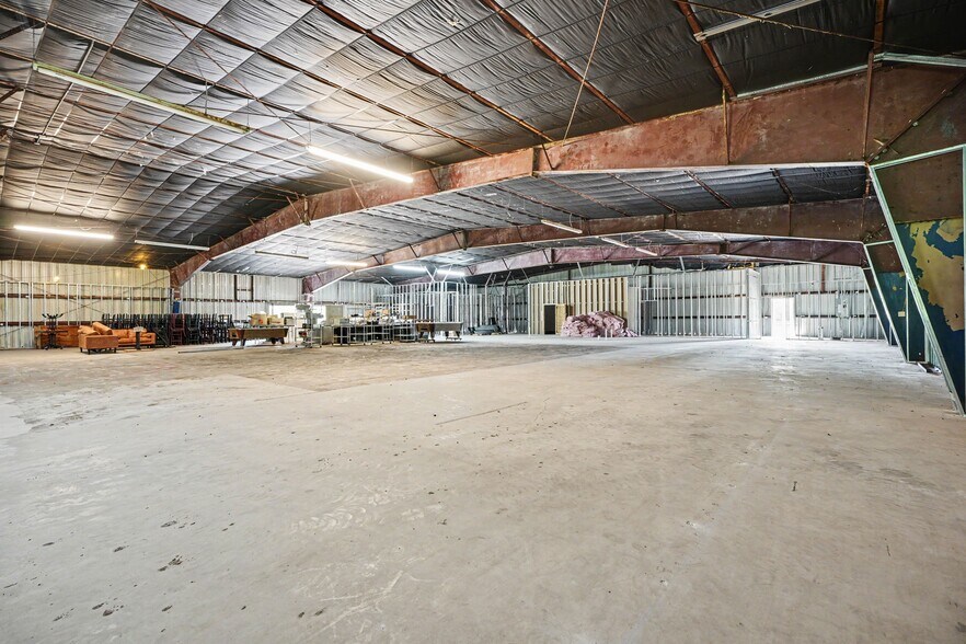 More Photos Of 37310 FM 521 Rd, Brazoria Distribution For Lease