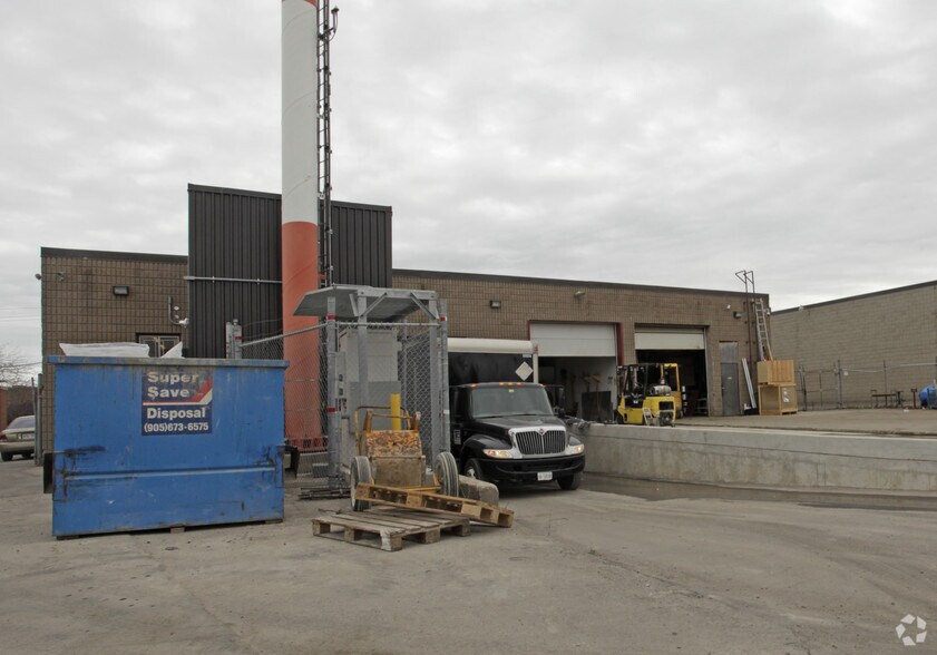 More Photos Of 2391 Anson Dr, Mississauga Warehouse For Sale