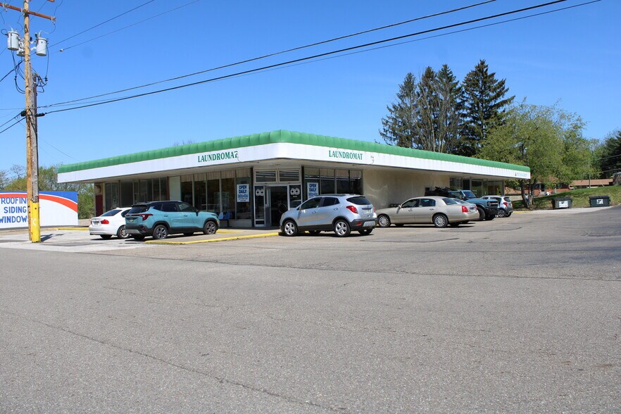 More Photos Of Amherst Rd NE & Lake Ave, Massillon Unknown For Lease