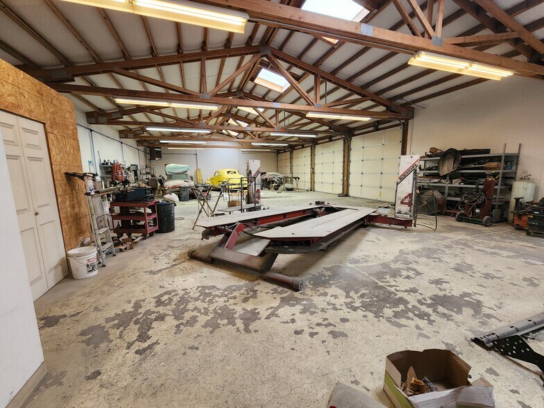 More Photos Of 721 B St, Centralia Specialty For Sale