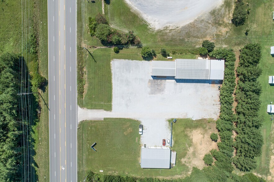 More Photos Of 14405 US Highway 72, Athens Warehouse For Sale