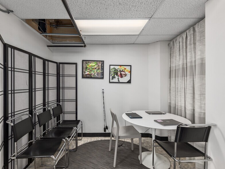 More Photos Of 14 O'Henry Ave, Asheville Loft Creative Space For Lease