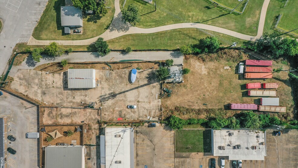More Photos Of 7830 Highway 90A, Sugar Land Warehouse For Lease