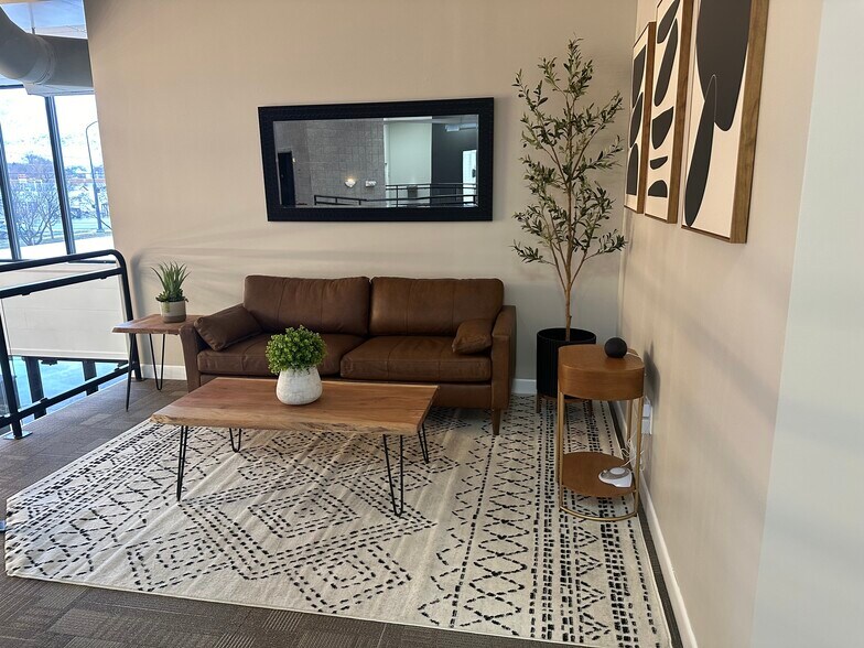 More Photos Of 2909 Washington Blvd, Ogden Medical For Lease