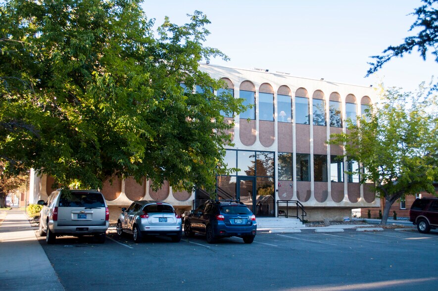 More Photos Of 888 W 2nd St, Reno Office For Lease