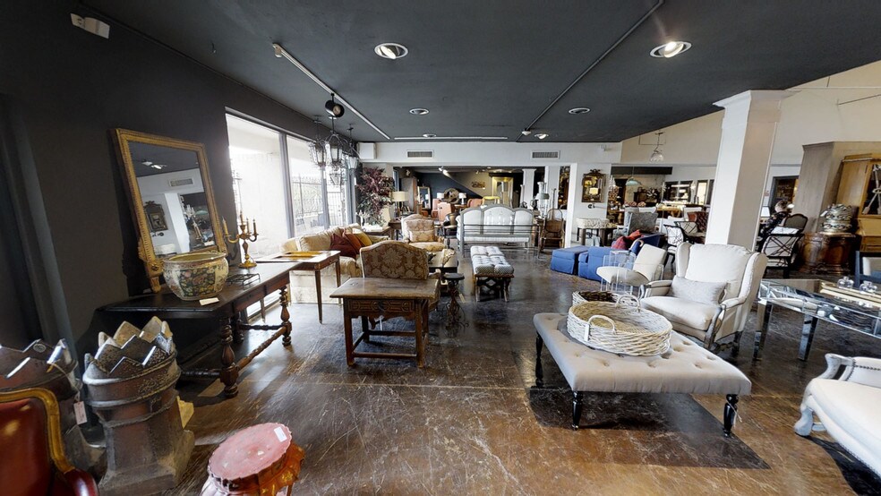 More Photos Of 839 E Camelback Rd, Phoenix Freestanding For Sale