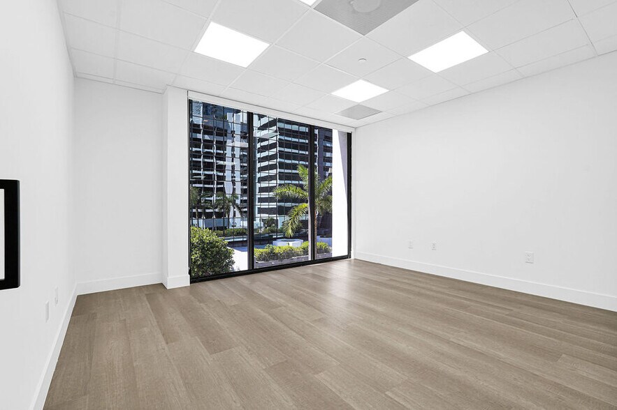 More Photos Of 1110 Brickell Ave, Miami Office Residential For Sale