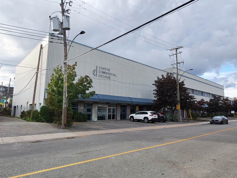 Primary Photo Of 8340-8370 Rue Labarre, Montréal Office For Lease