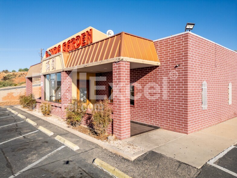 More Photos Of 212 N 900 E, St George General Retail For Sale