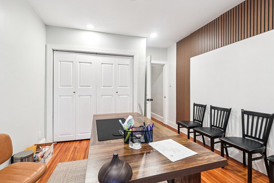 More Photos Of 1600 Hamilton Ave, Hamilton Storefront Retail Residential For Sale