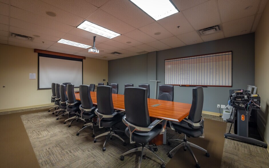 More Photos Of 19429 54th Ave, Surrey Warehouse For Sale