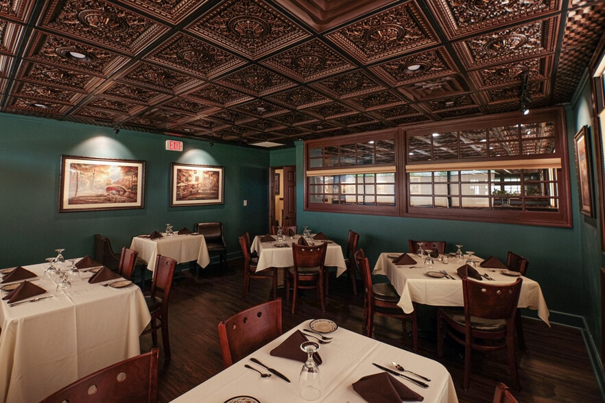 More Photos Of 91 Millard Farmer Ind Blvd, Newnan Restaurant For Sale