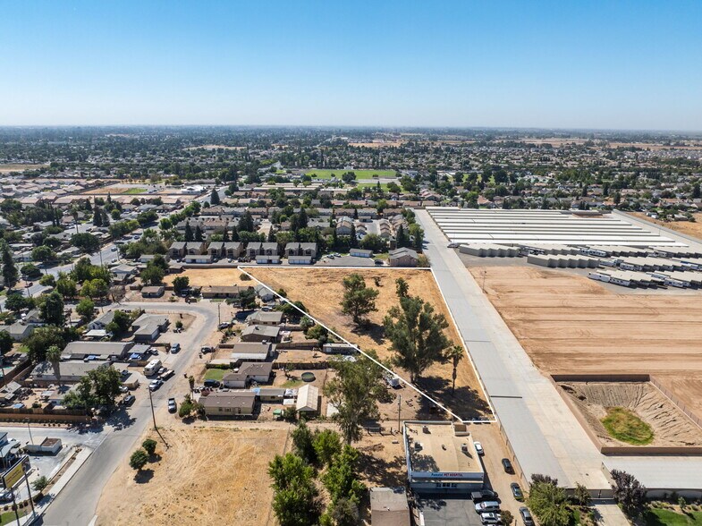 More Photos Of 5595 W Shaw Ave, Fresno Land For Sale