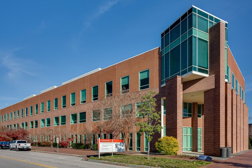 More Photos Of 1017 Main Campus Dr, Raleigh Office For Lease