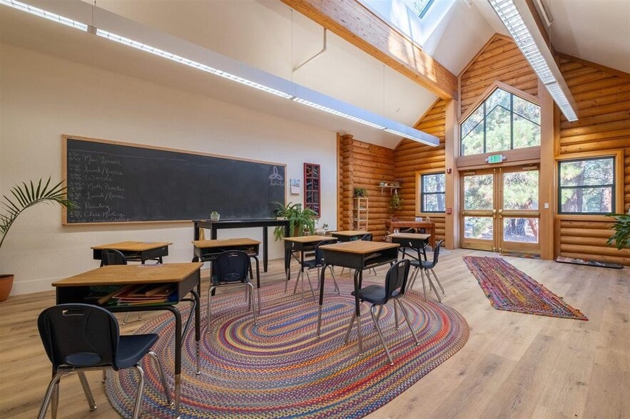 More Photos Of 12640 Union Mills Rd, Truckee Schools For Sale