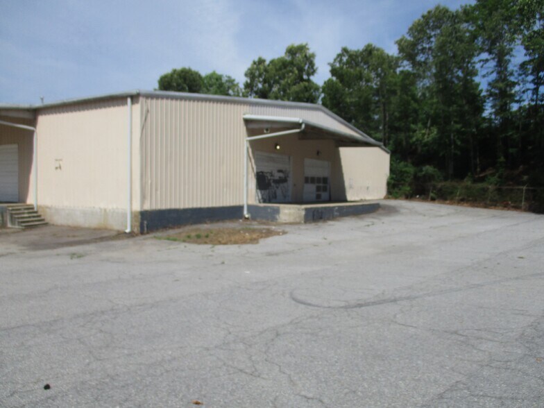 More Photos Of 91 New Leicester Hwy, Asheville Flex For Sale