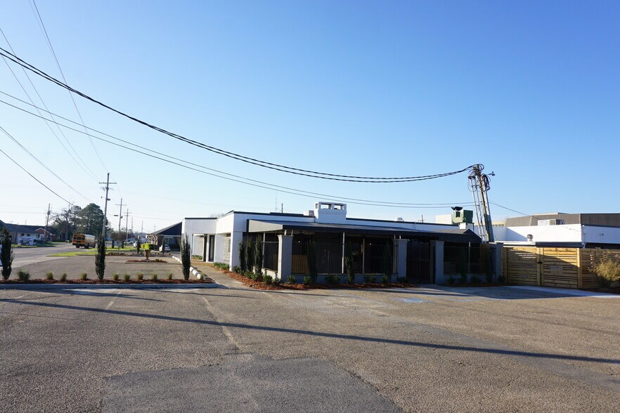 More Photos Of 1811 Auburn Ave, Monroe Medical For Lease