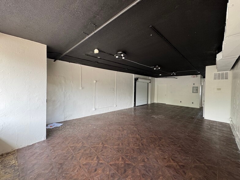 More Photos Of 1730 E 2nd St, Scotch Plains Storefront Retail Residential For Lease