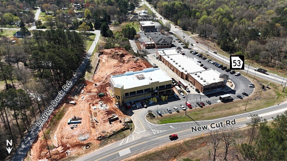 More Photos Of 94 New Cut Rd, Braselton General Retail For Lease