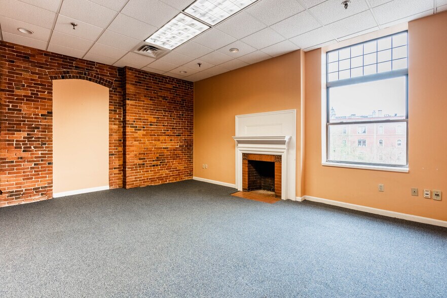 More Photos Of 57 Exchange St, Portland Office Residential For Lease