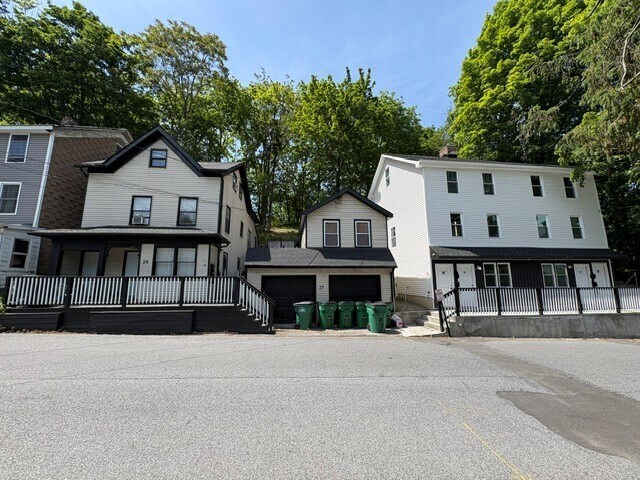 Primary Photo Of 19-25 Vineyard Ave, Highland Apartments For Sale