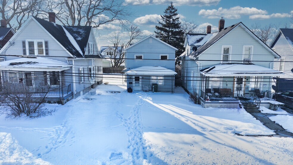 More Photos Of Sandusky Ohio Portfolio, Sandusky Multifamily For Sale