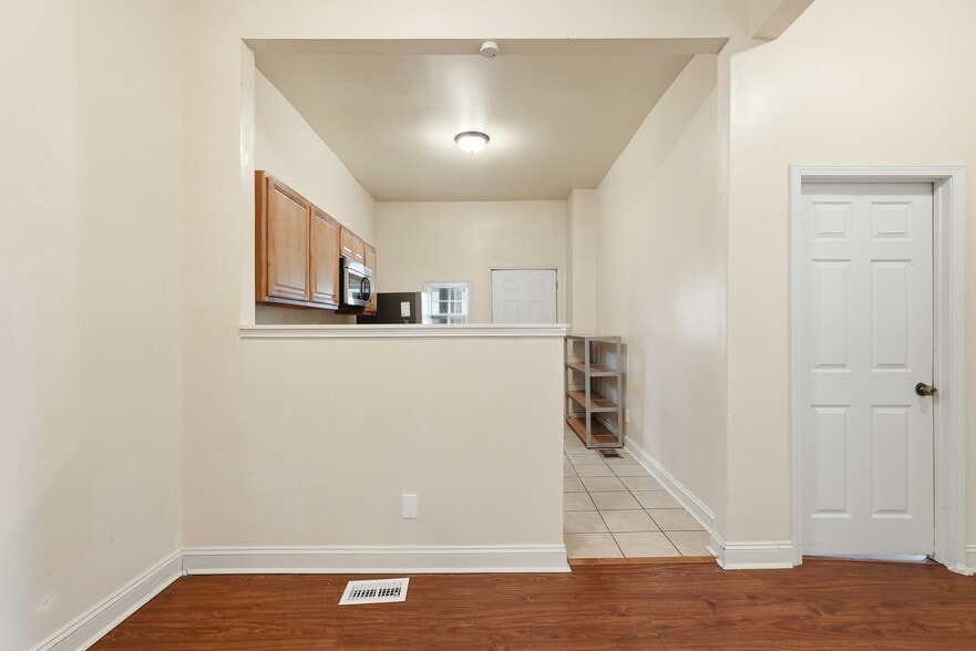 More Photos Of 309 W 41st St, Savannah Multifamily For Sale