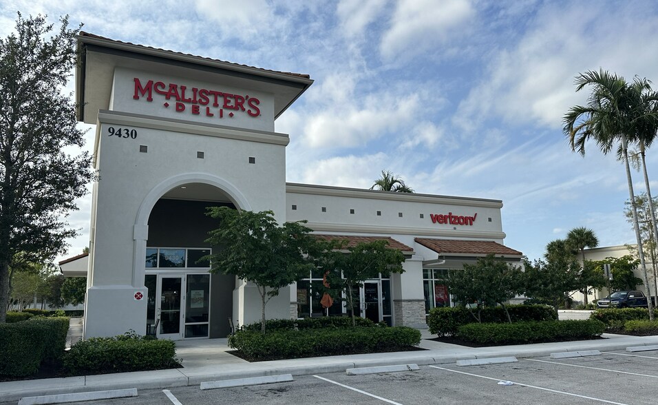 More Photos Of 9400-9440 W Commercial Blvd, Fort Lauderdale Unknown For Lease
