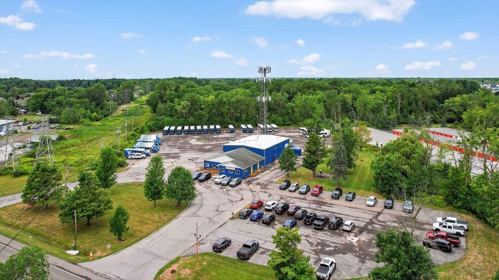 More Photos Of 2700 Millersport Hwy, Getzville Service For Sale