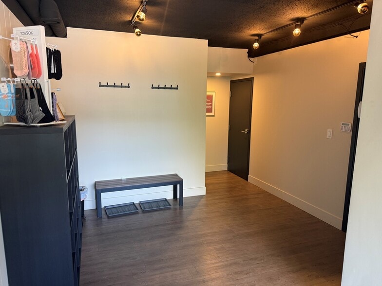 More Photos Of 2739 Murray St, Port Moody Warehouse For Sale