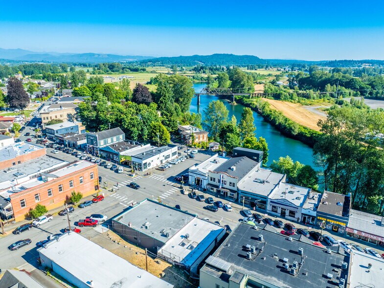 More Photos Of 1010 1st St, Snohomish General Retail For Lease