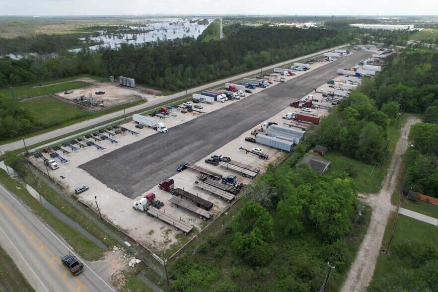 More Photos Of 11211 Hornberger Rd, Houston Land For Lease