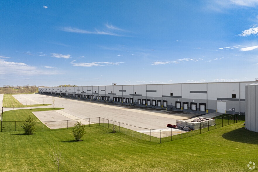 More Photos Of 201 Richard Knock Hwy, Walton Distribution For Lease