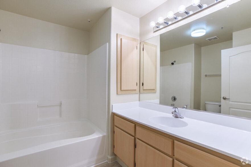 More Photos Of 4800 Tassajara Rd, Dublin Apartments For Lease