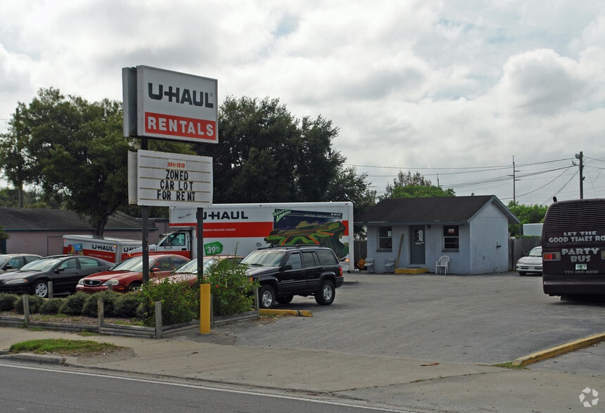 Primary Photo Of 5750 Park Blvd, Pinellas Park Auto Dealership For Lease
