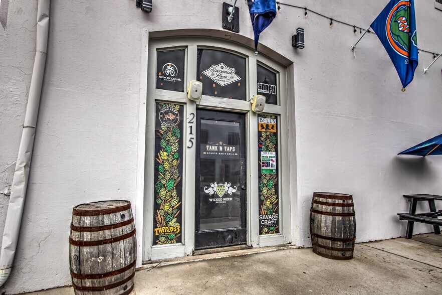 More Photos Of 215 10th St, Augusta General Retail For Sale