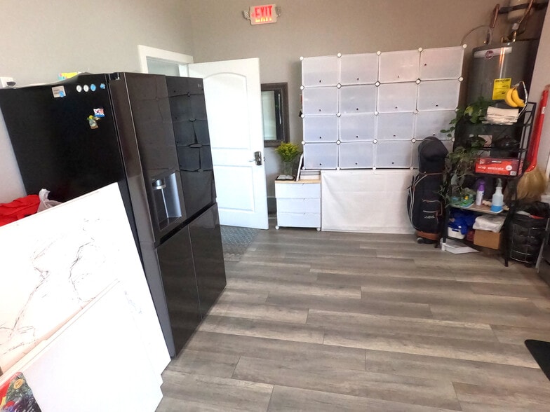 More Photos Of 2520 King Arthur Blvd, Lewisville Storefront For Sale