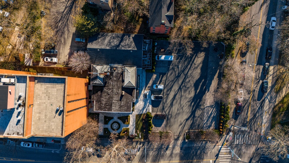 More Photos Of 404 Richmond Ter, Staten Island Specialty For Sale