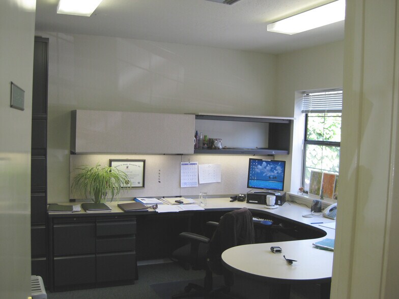 More Photos Of 330 Locust St, Santa Cruz Office For Lease