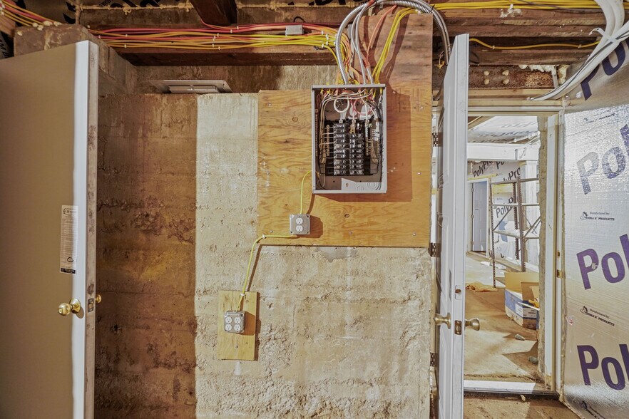 More Photos Of 72 PARKER St, Woonsocket General Retail For Sale