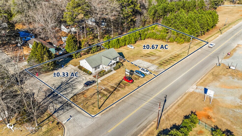 More Photos Of 201 E Clinton St, Gray Office For Sale