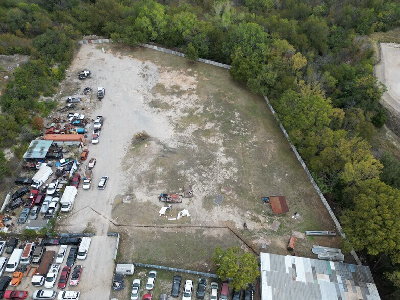 More Photos Of 2164 Jacksboro Hwy, Fort Worth Warehouse For Lease