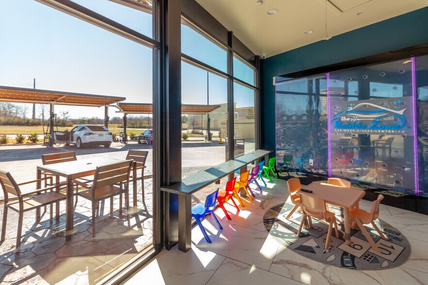 More Photos Of 5243 Naaman Forest Blvd, Garland Carwash For Sale