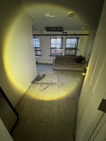 More Photos Of 7456 S Shore Dr, Chicago Apartments For Sale