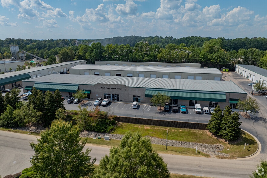 More Photos Of 5103 Unicon Dr, Wake Forest Industrial For Sale
