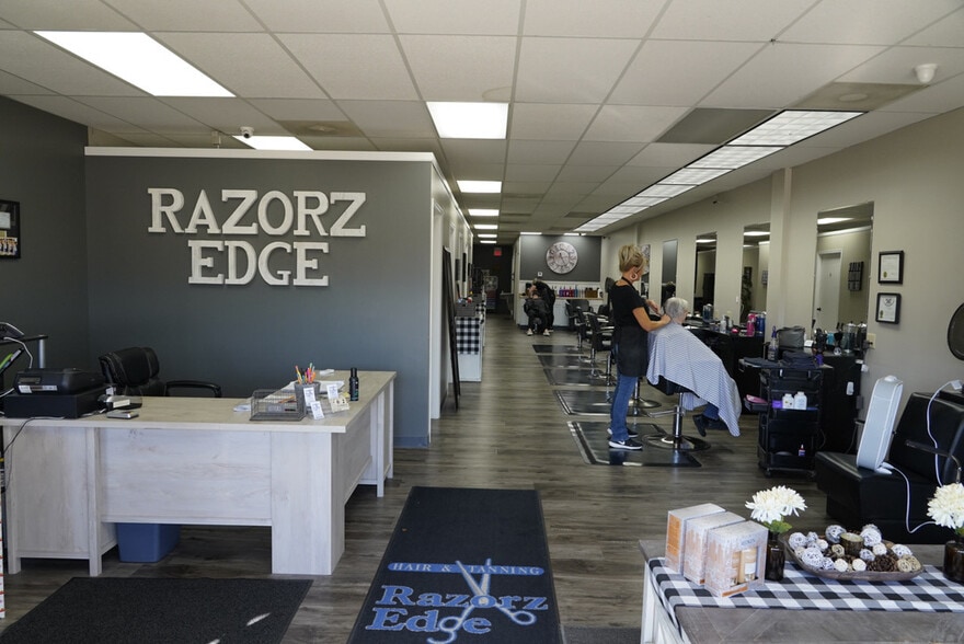 More Photos Of 1717 R.T. Dunn Dr, Bloomington Storefront Retail Office For Sale